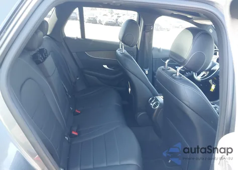 2017 Mercedes-Benz Glc 300 4Matic z USA, uszkodzony, nr VIN WDC0G4KB6HF254705